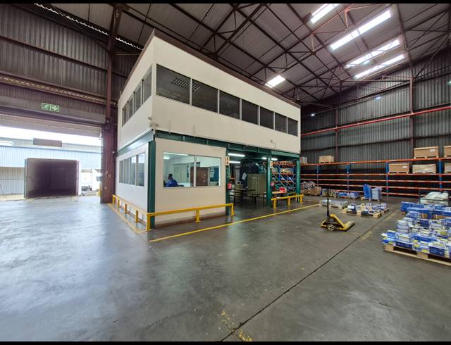 17,000M² FACTORY FOR SALE IN ANDERBOLT
